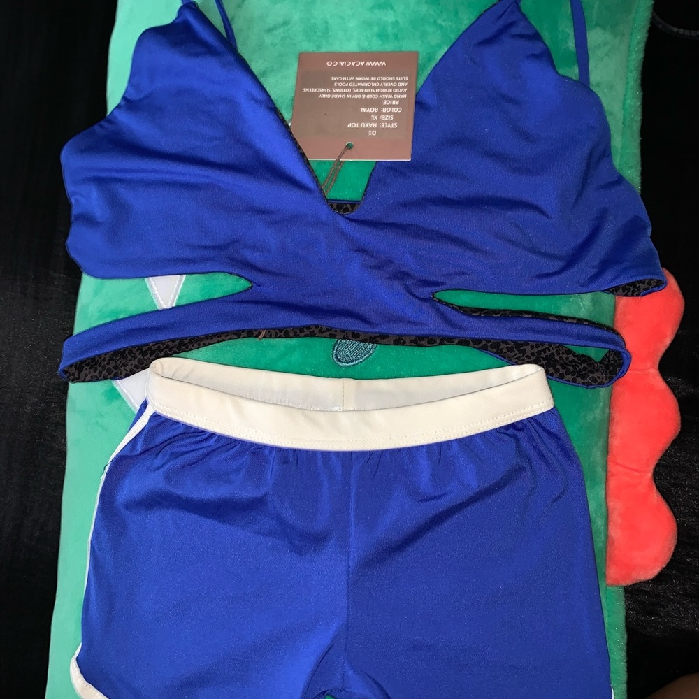 Royal Blue acacia haku and baby shorts